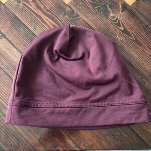 ✨ Athleta Beanie Hat✨